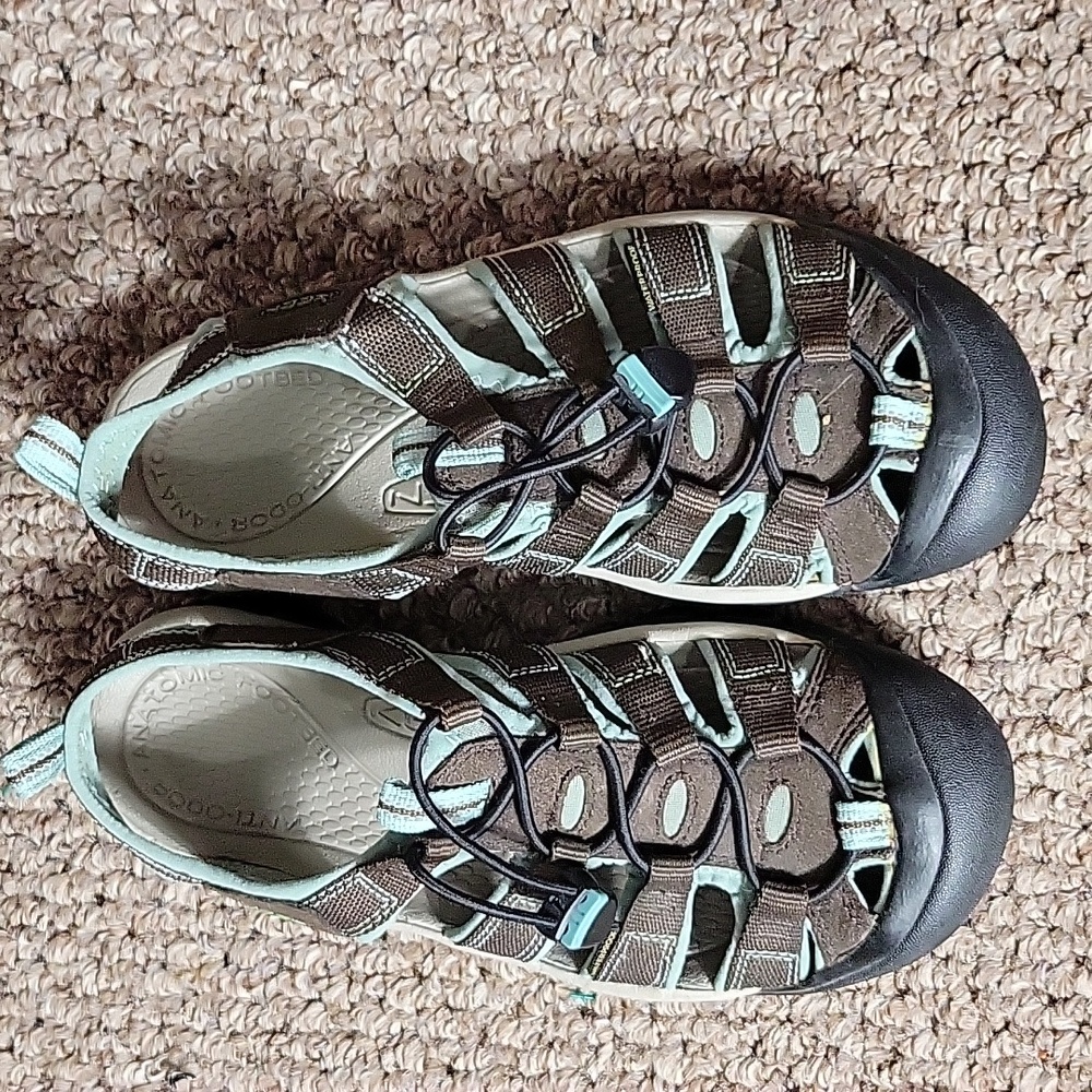 Women's Keen  Brown and Green Outdoor Sandals Size 8 - Picture 10 of 10